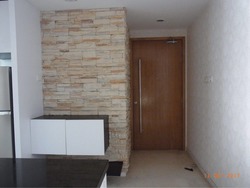 The Lakeshore (D22), Condominium #176556982